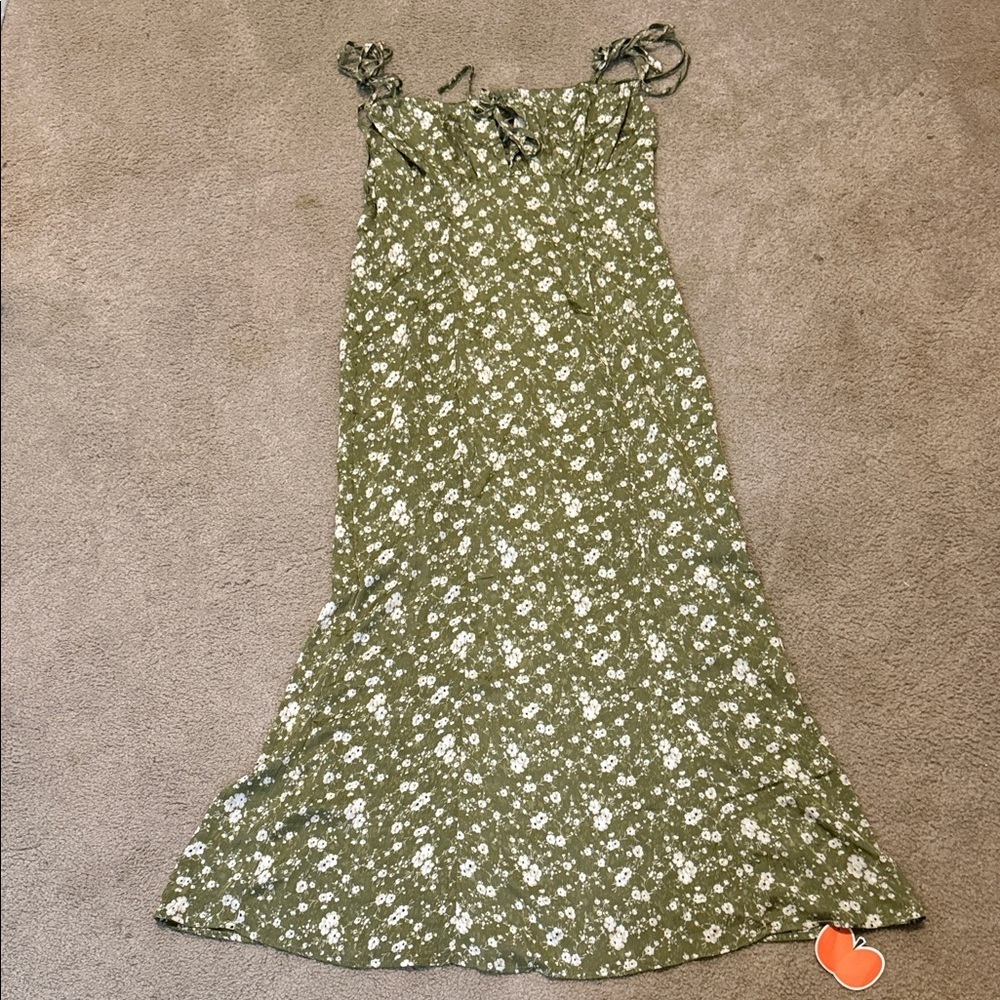 Cider Olive Green Floral Maxi Dress
